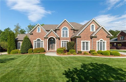 1275 Birkglen Drive
