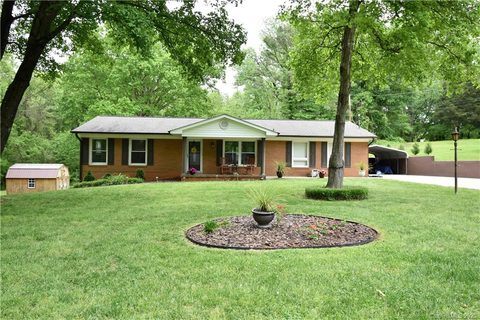 226 Johnston Drive sold home in Woodland Park, Belmont, NC