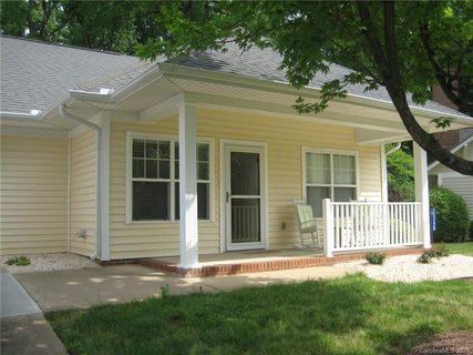 2339 Granville Place Unit B