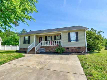 5142 Daffodil Lane 117