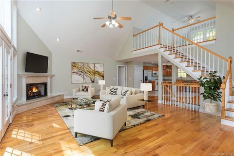 41 Gaston Mountain Road