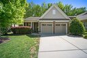 4527 Hubbard Falls Drive sold home in Charlotte, SC