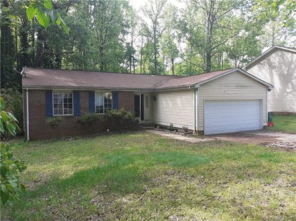 7419 Hounslow Lane sold home in Olde Concord, Charlotte, NC