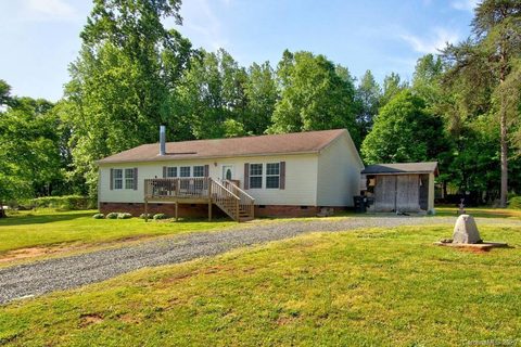 255 Goodman Drive sold home in Hillcrest Acres, Salisbury, NC