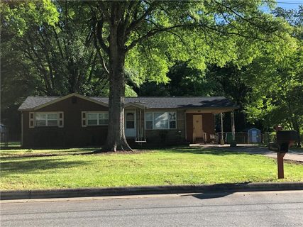 6016 Carver Boulevard