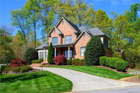 107 Millbrooke Court sold home in Oak Valley, Advance, NC
