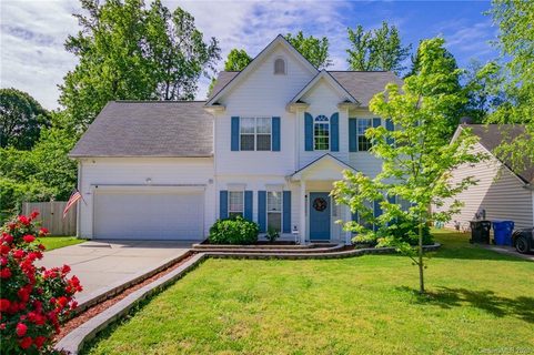 147 Devon Forest Drive sold home in Bluffs at Tall Oaks, Mooresville, NC