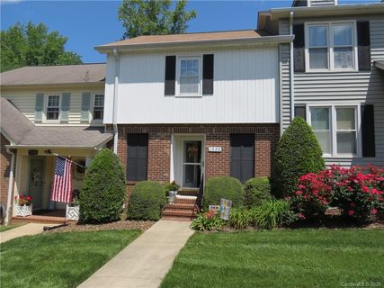 1526 Cooper Avenue sold townhome in Meadowbrook, Kannapolis, NC