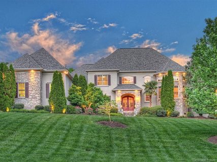 5913 Rolling Ridge Drive
