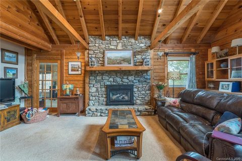 42 Miners Knob None sold home in Treehaven, Black Mountain, NC