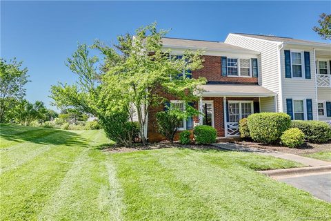 10944 Winterbourne Court 41 sold townhome in Kensington At Raintree, Charlotte, NC