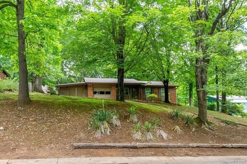 45 Evelake Drive