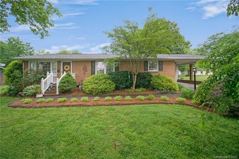 132 Green Street sold home in Kingfield, Concord, NC