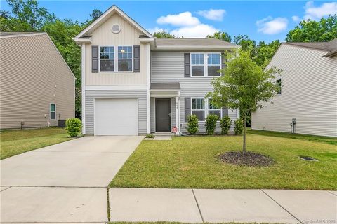 840 Sherman Street sold home in Villages at Fifth Avenue, Gastonia, NC