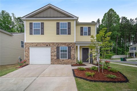 5531 Tumbling Brook Lane sold home in Trinity at Northlake, Charlotte, NC