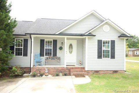 Previously sold for $158,900