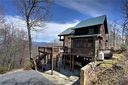 636 Shiners Ridge sold home in Almond, SC