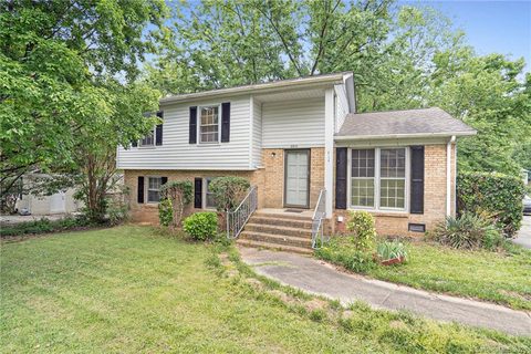 6914 Idlewild Road