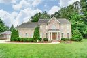 6324 Old Fox Hunt Lane sold home in Mint Hill, SC