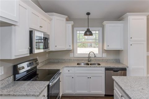 3020 Brody Lane sold home in Brody Acres, Maiden, NC
