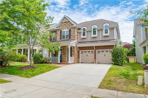 9522 Ridgeforest Drive