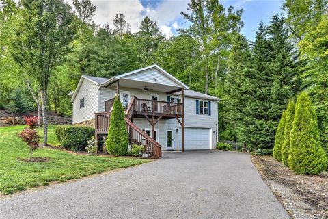 137 Sharon Ridge Court sold home in Sharon Ridge Estates, Fairview, NC