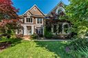 414 Hampshire Hill Road sold home in Matthews, SC