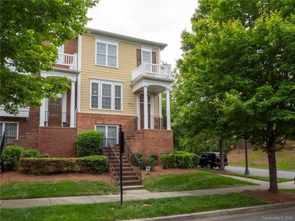 Previously sold for $294,900