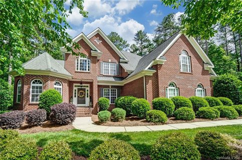 5203 Constance Court sold home in The Estates At Wesley Oaks, Wesley Chapel, NC