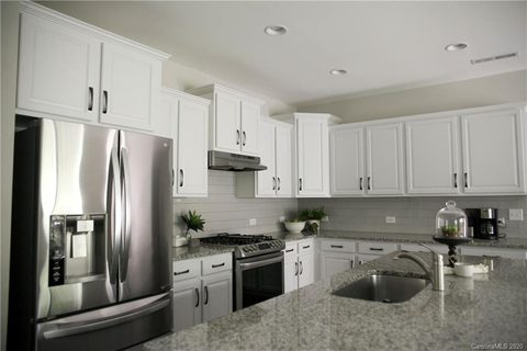 1221 Fordham Road 8