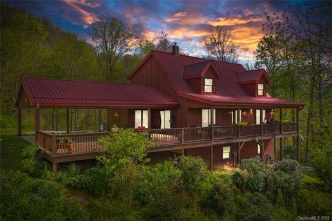 71 Cotton Trail sold home in Wolf Crossing, Mars Hill, NC