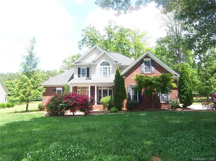108 Kendallwood Drive