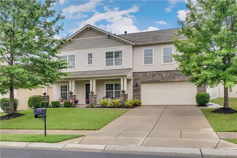 15035 Cavanshire Trail sold home in Creekshire Village, Charlotte, NC