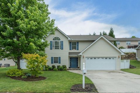17 Attaberry Court sold home in Riceville Meadows, Asheville, NC