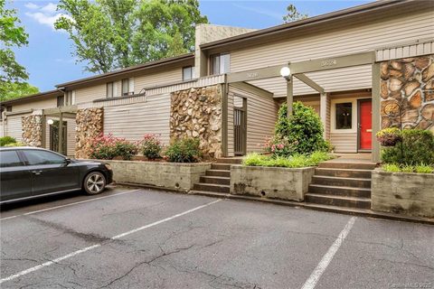 3626 Maple Glen Lane
