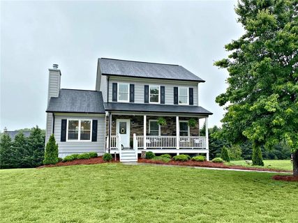 4992 Munger Lane sold home in Berkshire Place, Hickory, NC