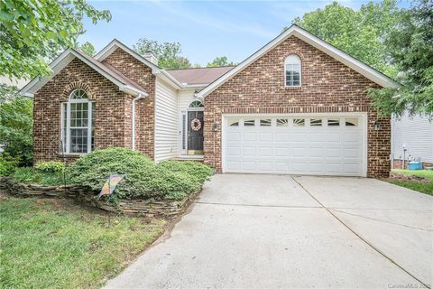 12113 Meadow Post Lane