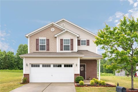 Previously sold for $277,500