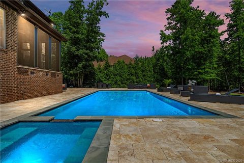 419 Covington Crossing sold home in Waybridge, Weddington, NC