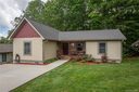 399 Hunters Ridge Drive sold home in Mills River, SC