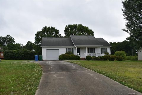 617 Mountain Place sold home in Vickers Plantation, Albemarle, NC