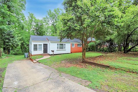 3331 Eastwood Drive sold home in Lakeview Park, Charlotte, NC