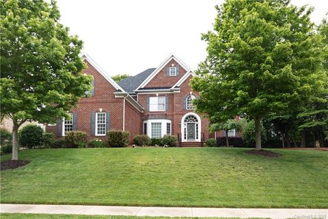 504 Conaway Court sold home in The Glen at Wesley Oaks, Waxhaw, NC