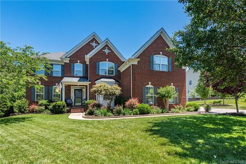 2070 Woodstream Road