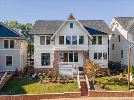 2426 Marshall Place