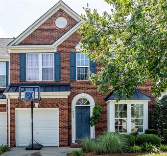 6032 Queens Walk Court