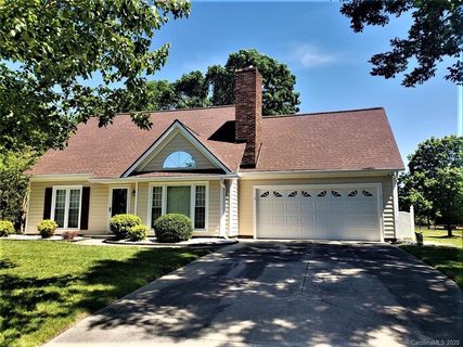 1096 Iveywood Place sold home in Rosewood, Concord, NC