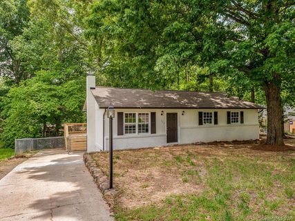 322 Willow Street