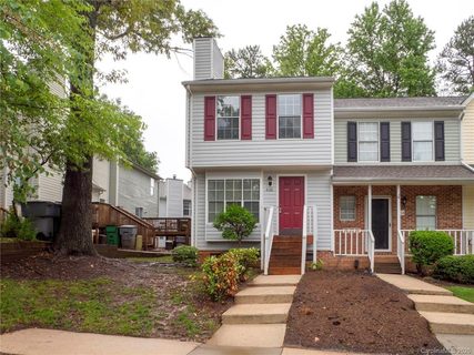 8120 Circle Tree Lane sold townhome in Kensington At Raintree, Charlotte, NC