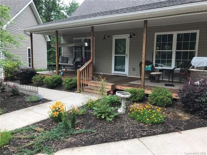 1890 Davis Circle sold home in Jeff Davis, Clover, SC